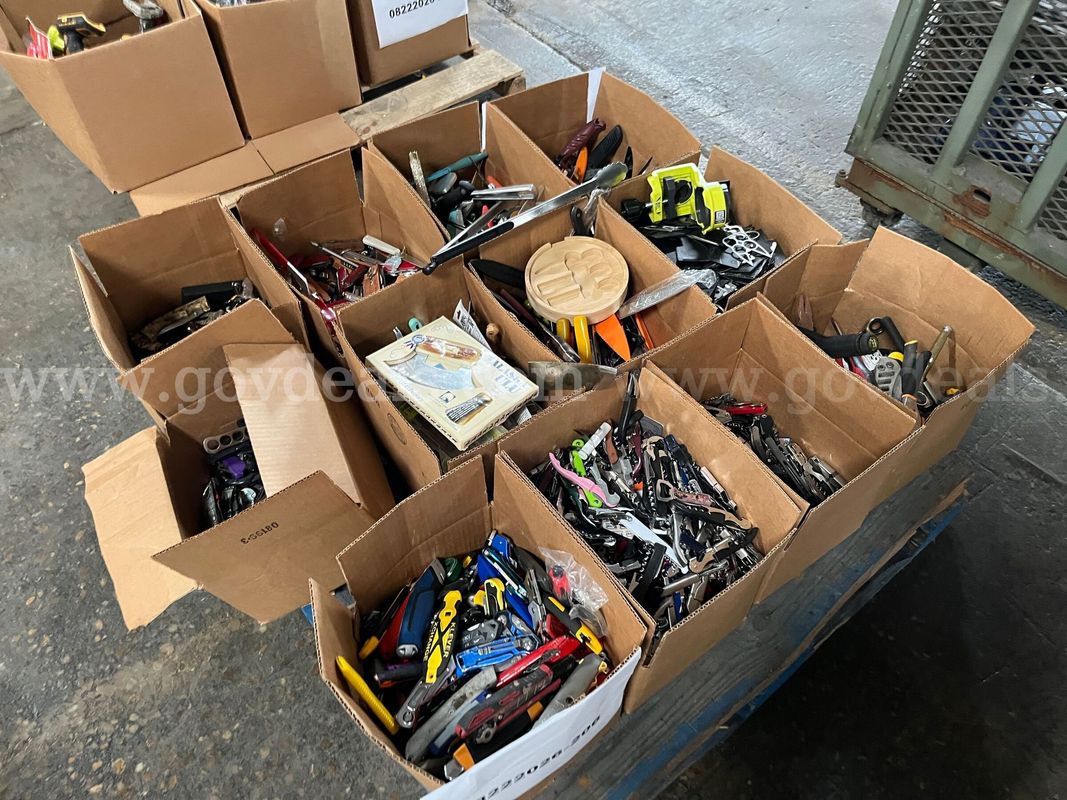 Lot of Pocket Knives, Corkscrews and Hand Tools