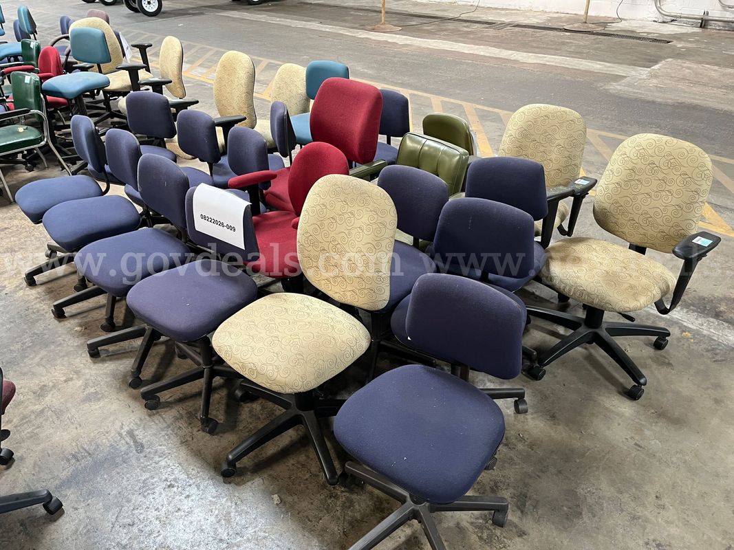 Lot of chairs