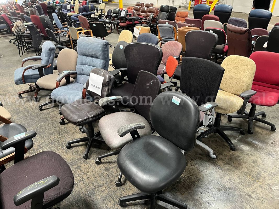 Lot of chairs