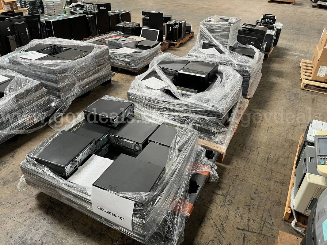 Lot of Desktop Computers