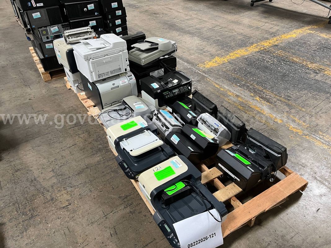 Lot of printers and scanners
