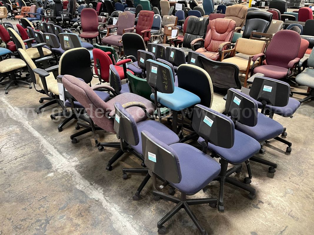 Lot of chairs