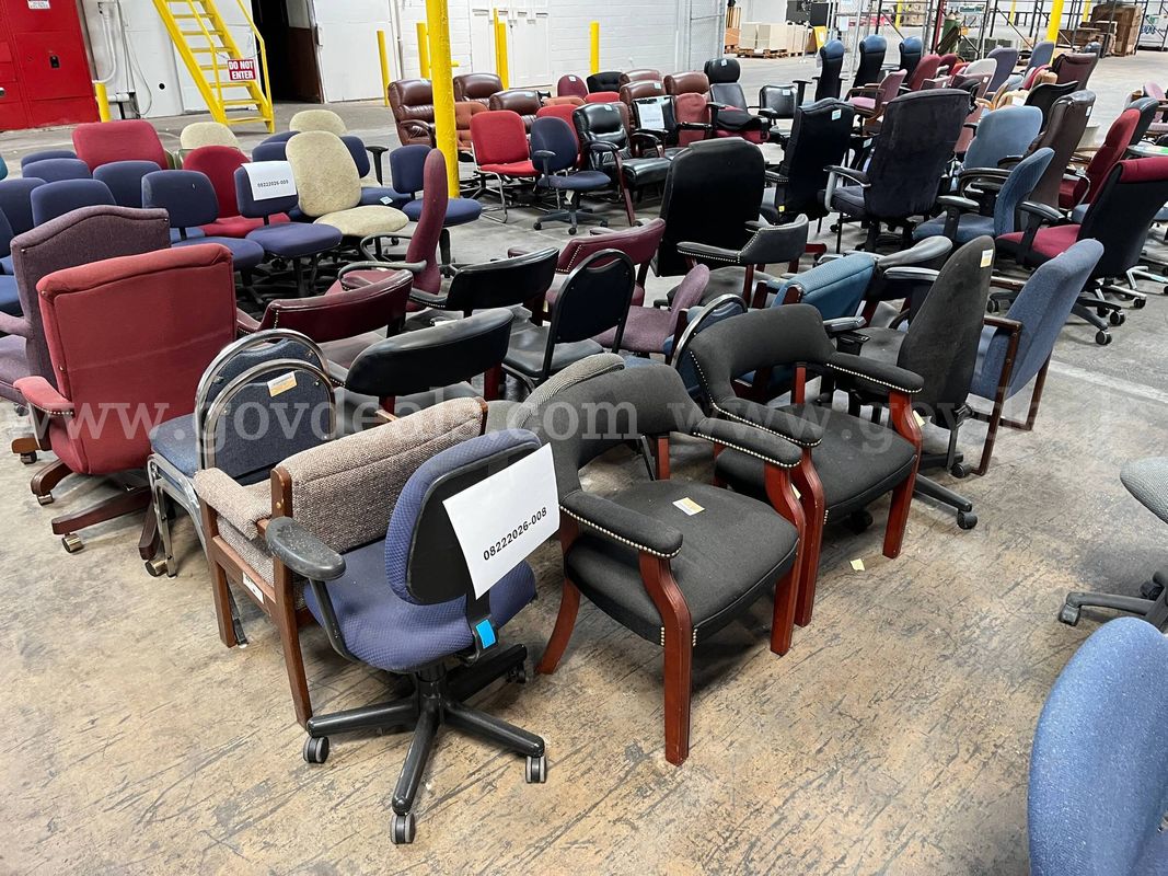 Lot of chairs
