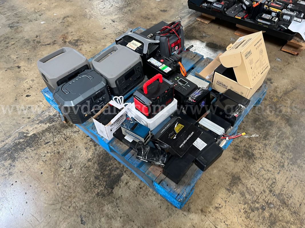 Lot of Portable Power Stations