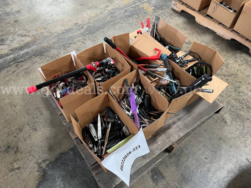Lot of Hand Tools, Pocket Knives and Corkscrews