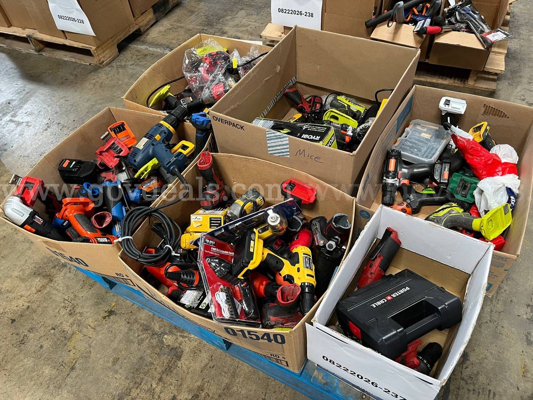 Lot of Assorted Power Tools