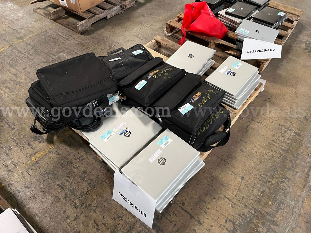 Lot of laptops, laptop bags and communication device