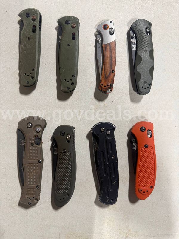 Lot of 8 Benchmade Knives