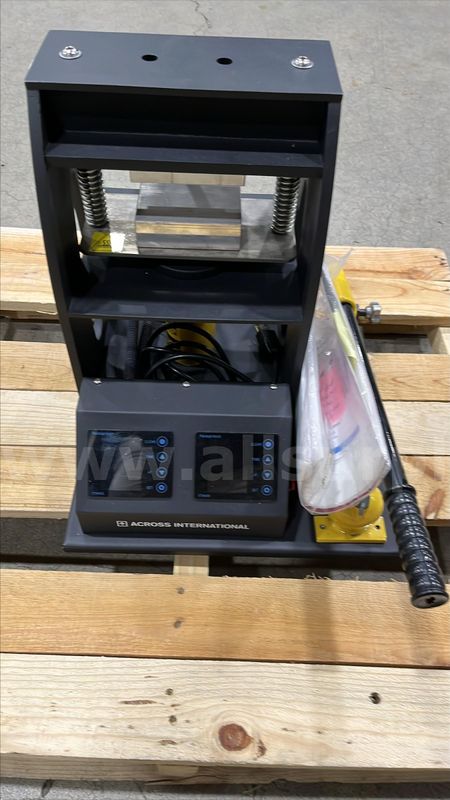 HEAT PRESS MACHINE