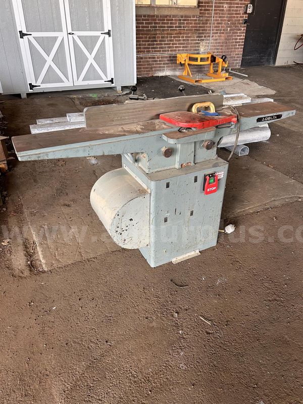 Delta 8" Jointer