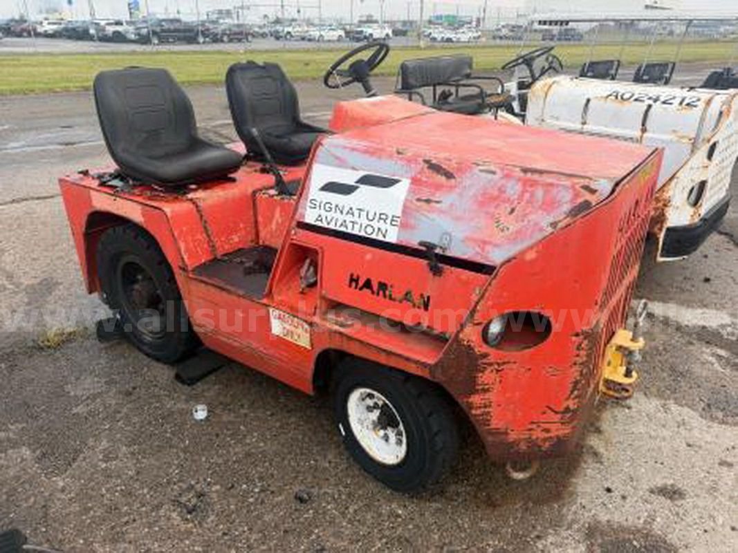 2000 Harlan Tug