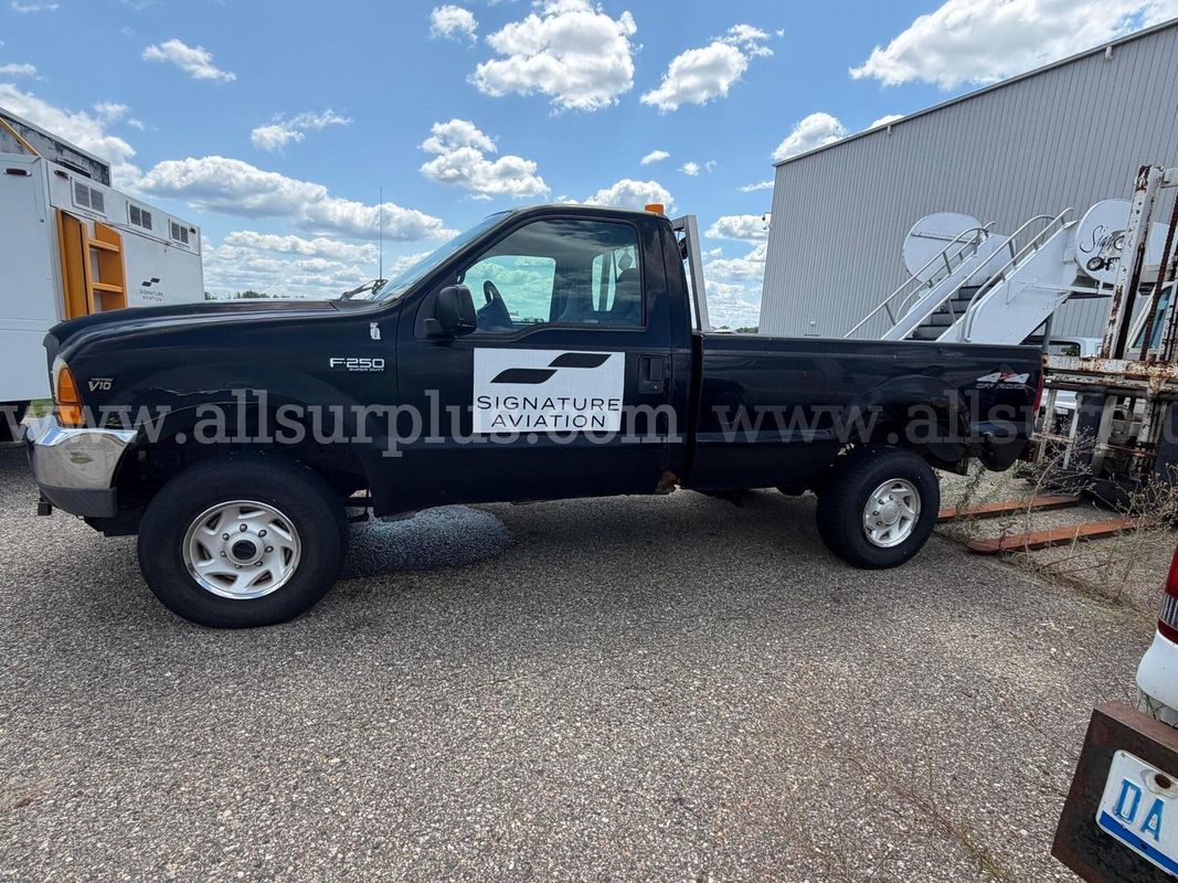 1999 Ford F250 Pickup Truck