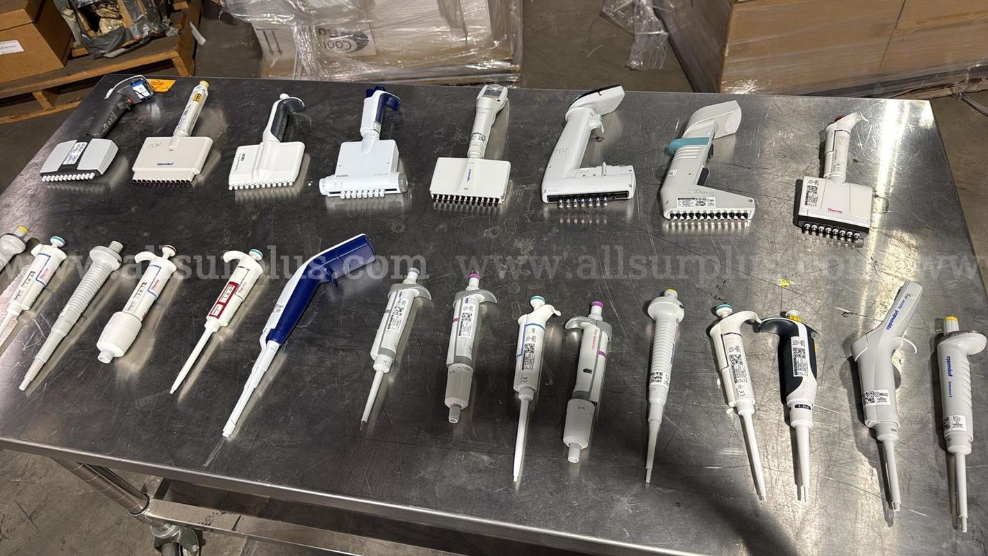 23pcs Lot of Adjustable Pipettes: Eppendorf Reference 2, Thermo Matrix, Rainin XLS+, Multi & Single-Channel