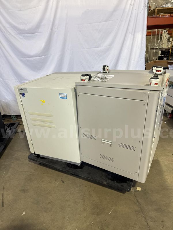 NuAire NU-4750 Series 7 & 8 IR Water-Jacketed CO2 Incubators, 6.5 cu ft, 115V, 2008/2012