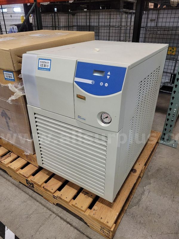 Thermo Neslab Merlin M150 Recirculating Chiller