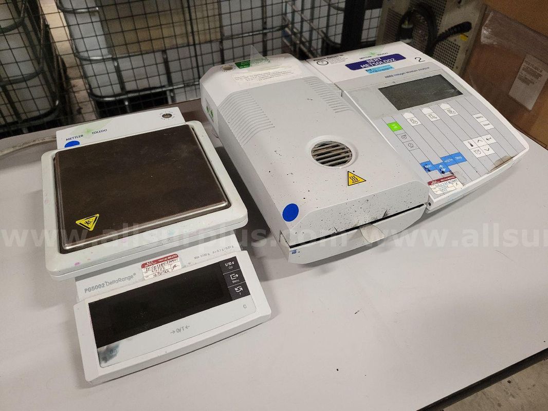 2pcs Mettler Toledo Analytical Equipment