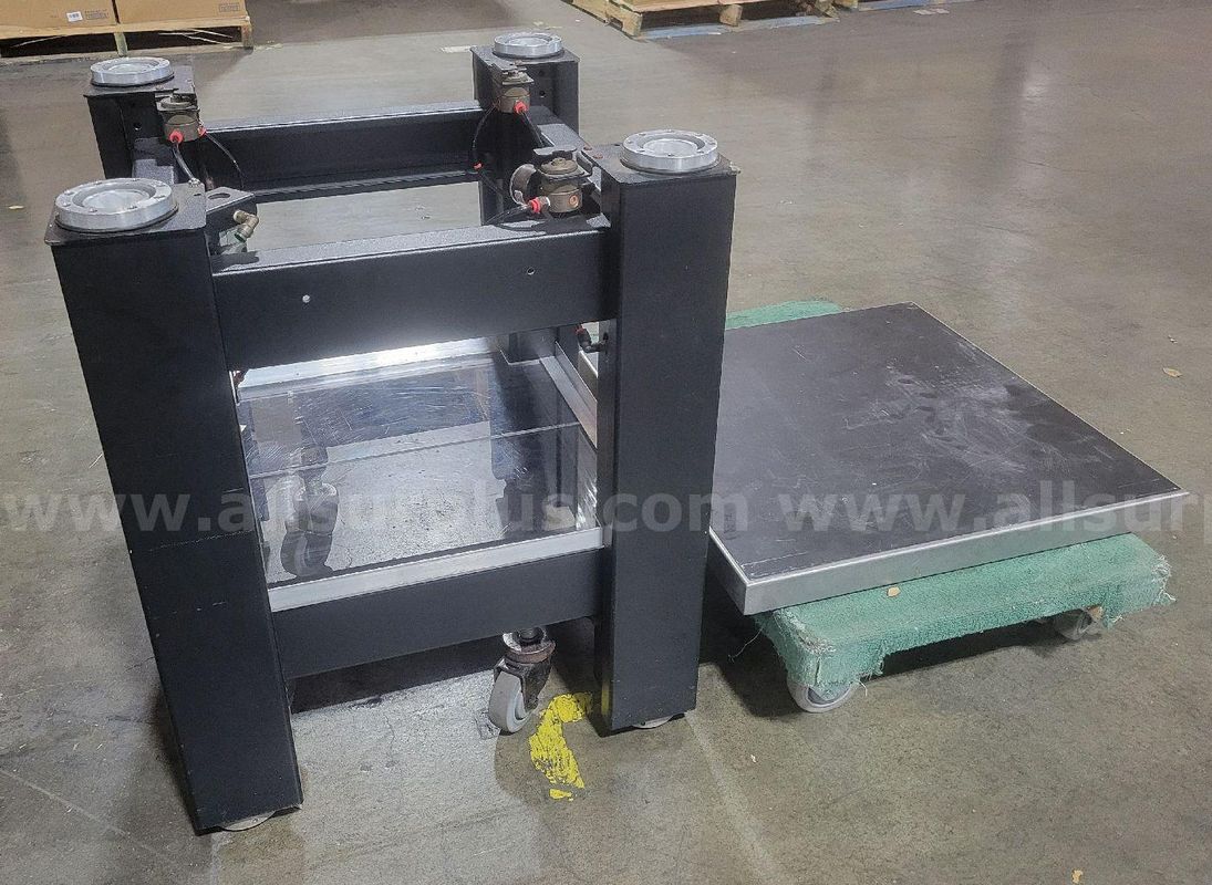 TMC Pneumatic Vibration Isolation Table