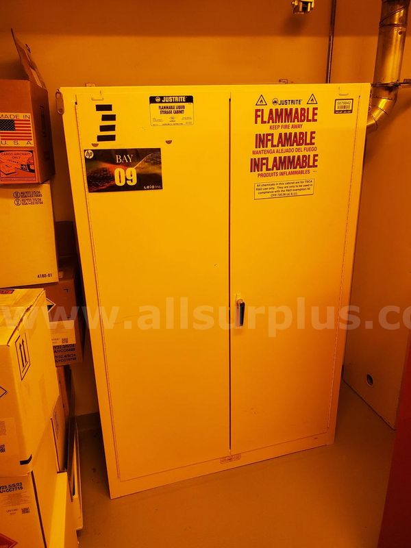 3pcs Justrite Flammable Liquid Storage Cabinets