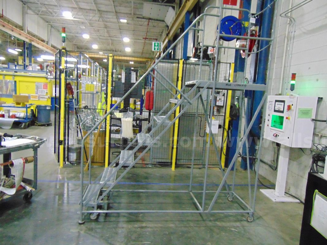 Uline Warehouse Ladder