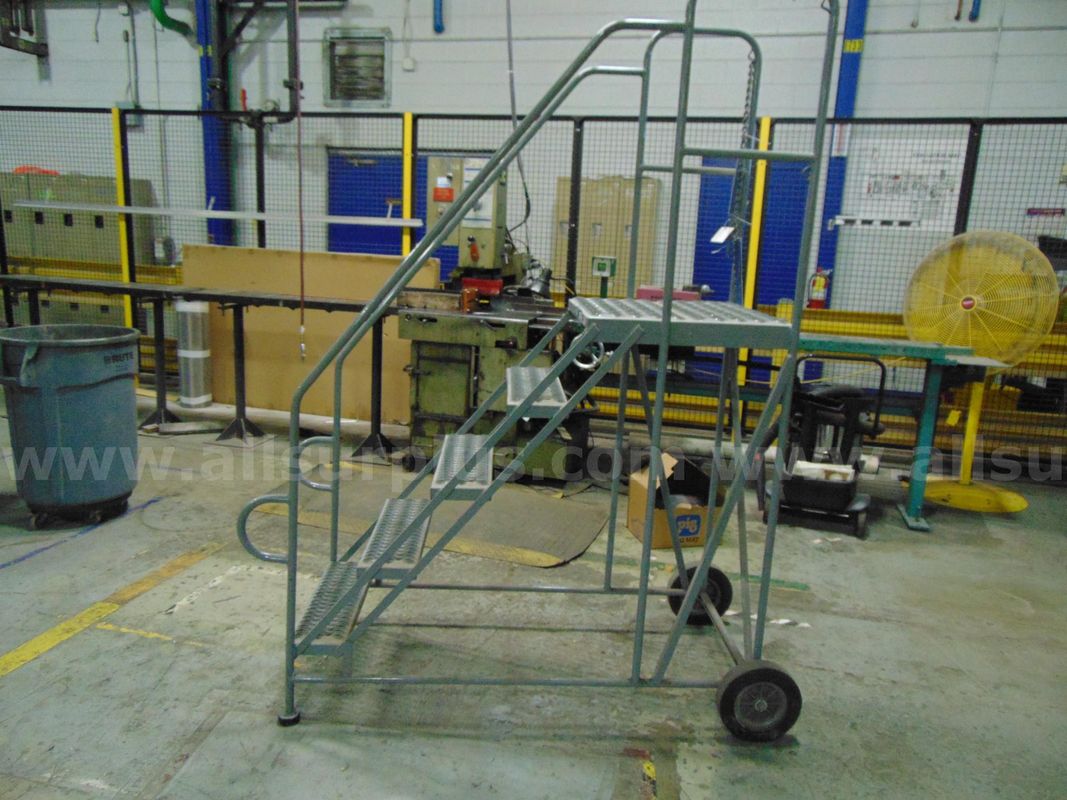 Uline Warehouse Ladder