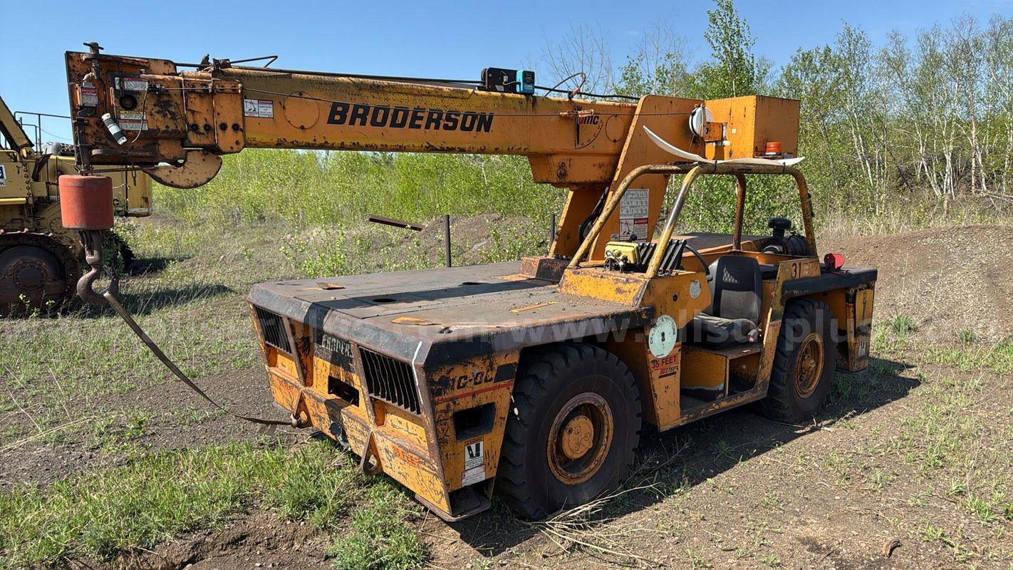 Broderson IC-80-2F Carry Deck Crane