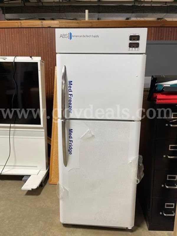 Lab Refrigerator/Freezer