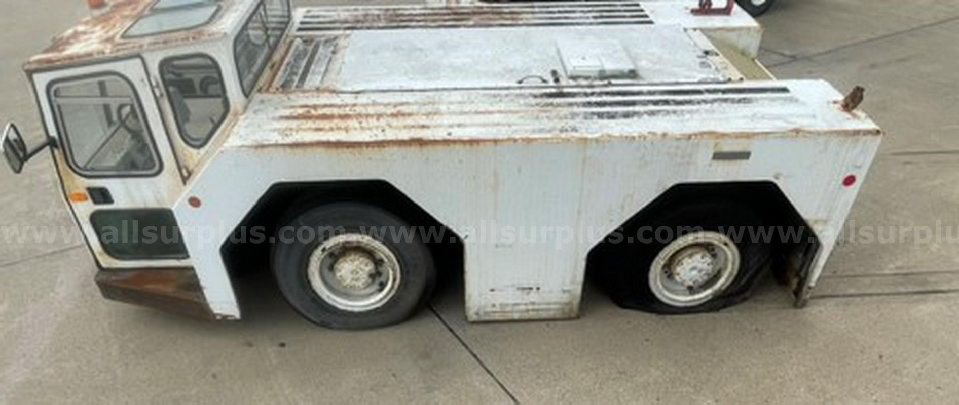 1997 STEWART-STEVENSON 60K AIRCRAFT PUSHBACK TRACTOR;60K