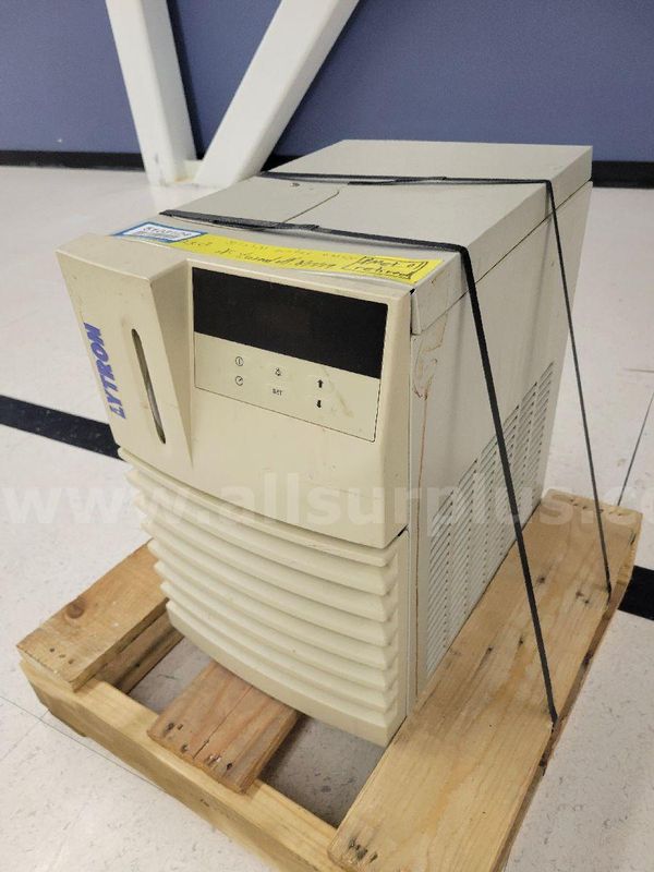 Lytron RC006G03CB1C005 Recirculating Chiller