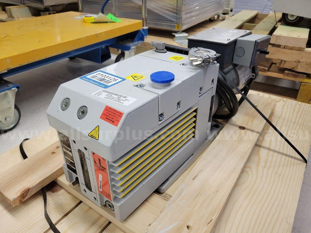 Leybold D25BCS PFPE Trivac Vacuum Pump