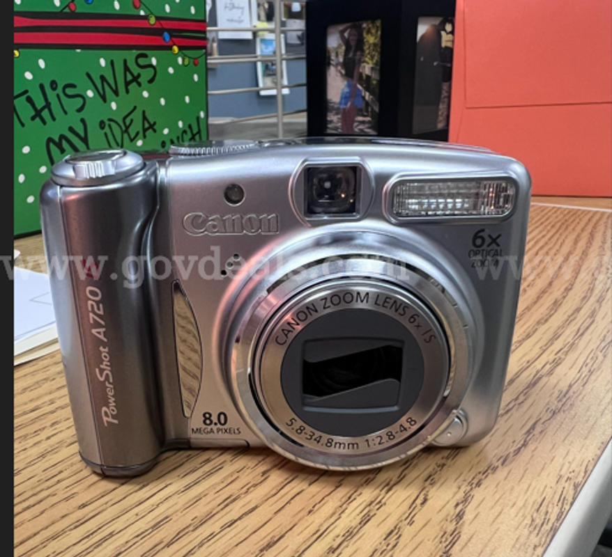 2 Canon Power Shot A720 IS Cameras