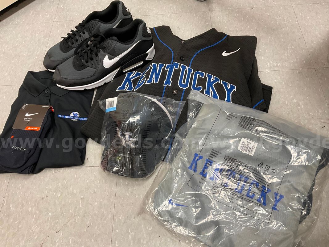 Kentucky Baseball Jersey, Black Men’s Size 16 Air Max, Black Nike Socks, Black Kentucky Golf Polo, Grey and Blue UK Bag