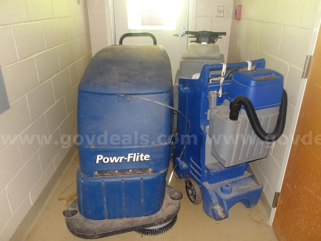 Lot of (4) Floor Cleaners