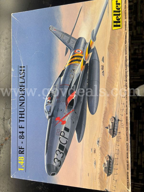 Vintage Collectibles/Military Aircraft Models