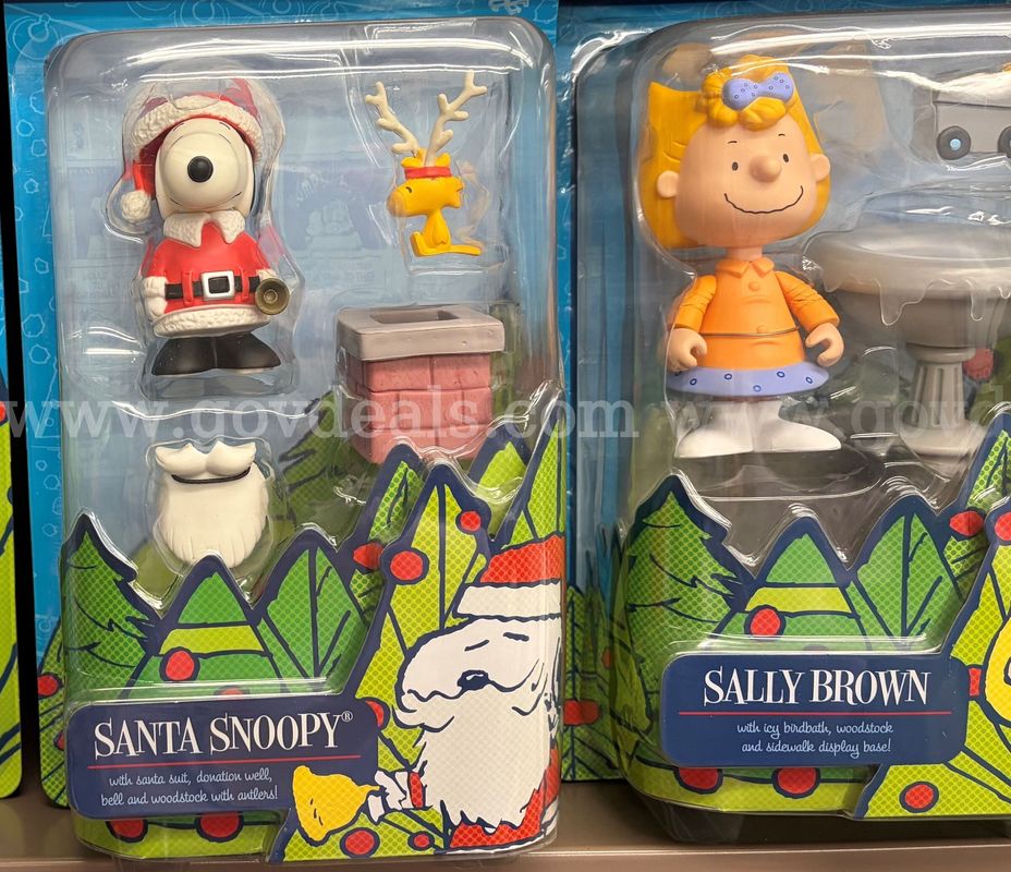 Lot of (10) "A Charlie Brown Christmas" and Winter theme Collectible Action Figures