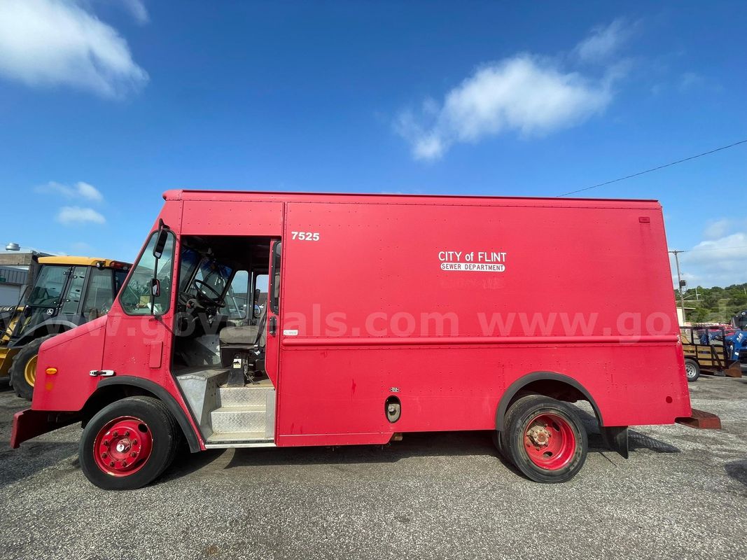 2008 Freightliner MT45 Chassis