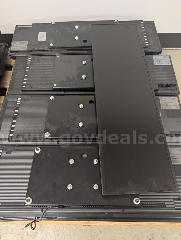 Lot of 17 37" half-size TVs