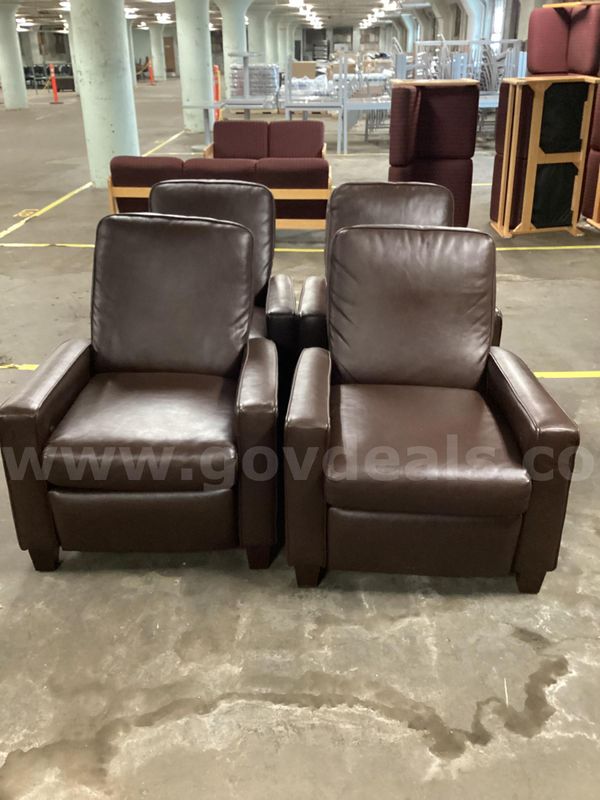 One lot of 4 recliners