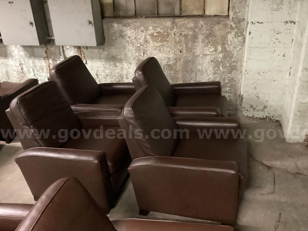 One lot of four recliners