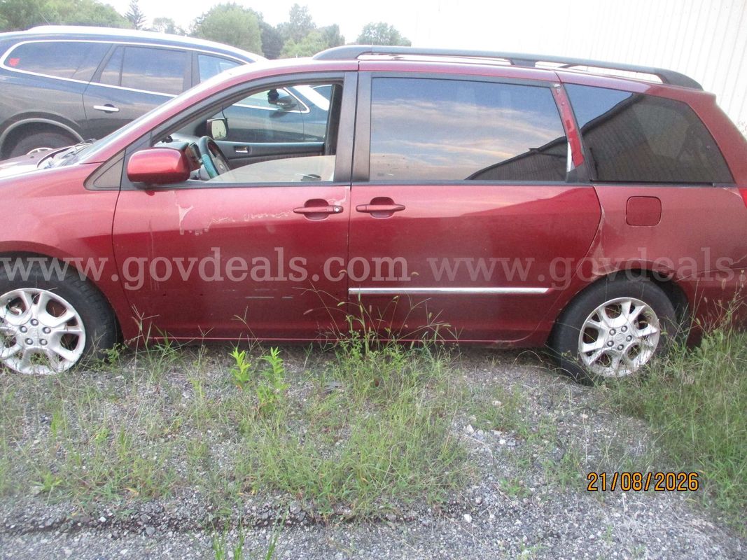 2006 Toyota Sienna XLE