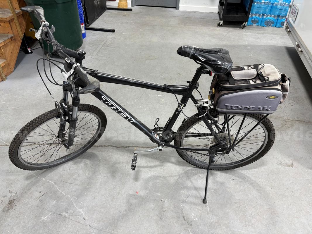 Trek 28 Speed Mountain Bike