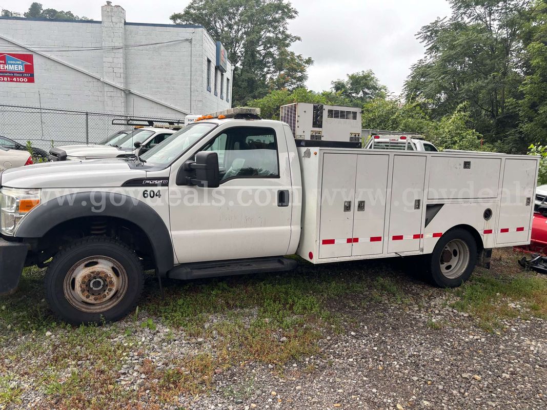 2011 Ford F-550
