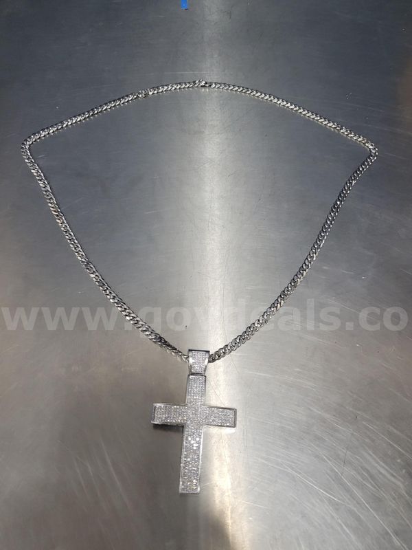 Platinum Diamond Pendant w/10k White Gold Necklace