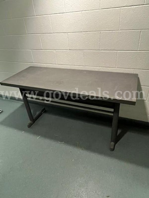 Metal table