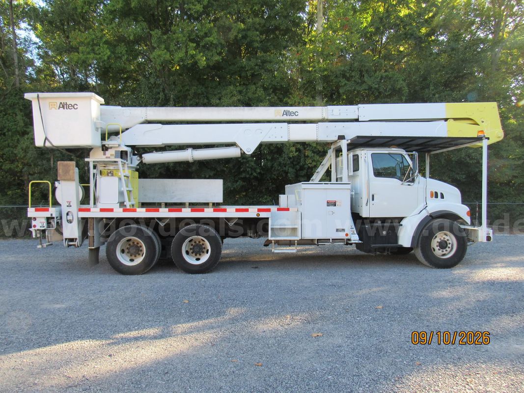 2002 Sterling LT7500