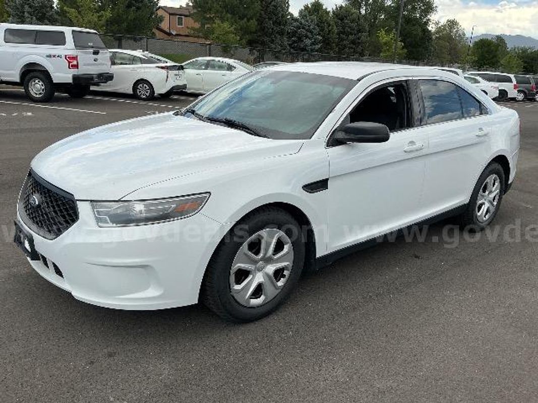 2018 Ford Interceptor Street Appearance Police Pkg 4 Door Awd Sedan -- Unle