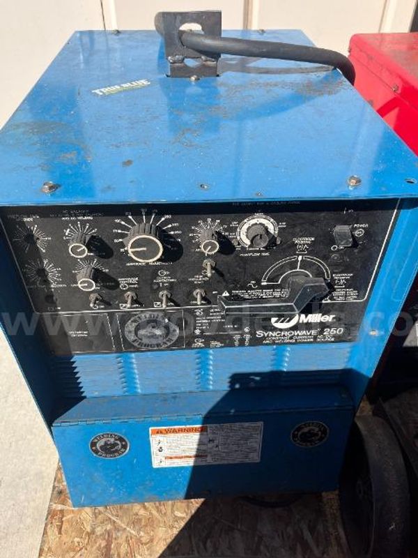 Miller Syncorwave 250 Arc Welder