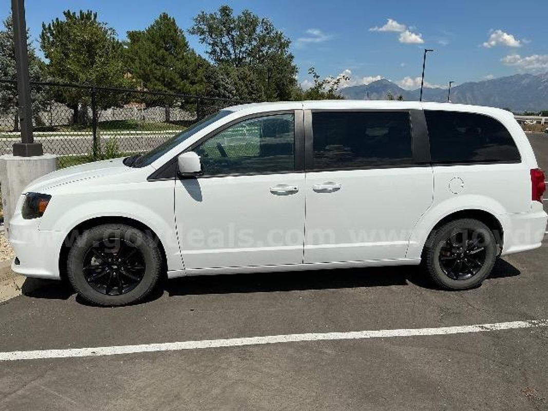 2019 DODGE GRAND CARAVAN GT 7 SEATER FWD MINI VAN -- UNLEADED/E85