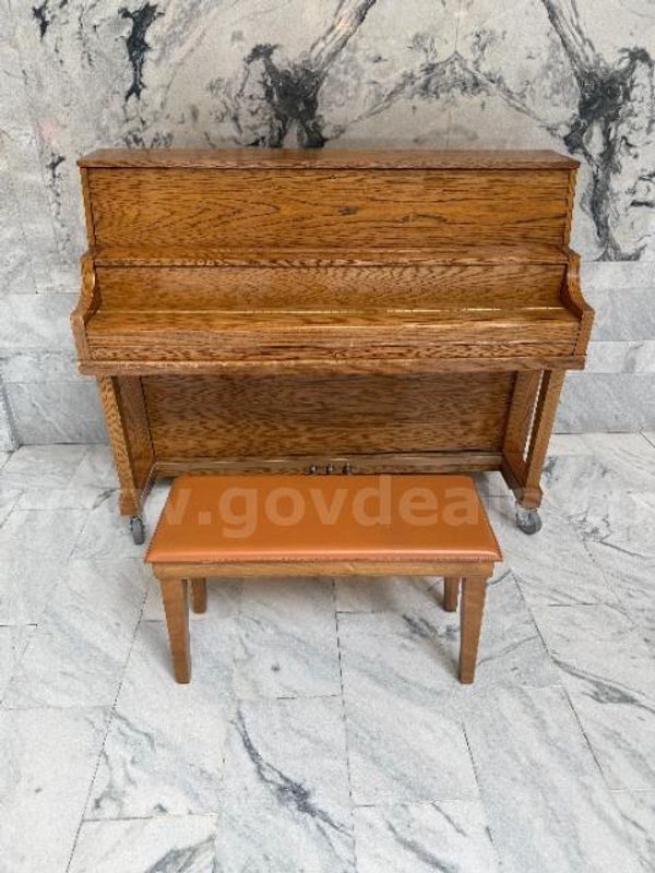 Yamaha Piano and Bench