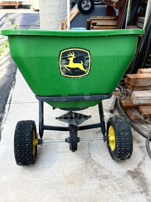 John Deere Tow Behind Broadcast Spreader
