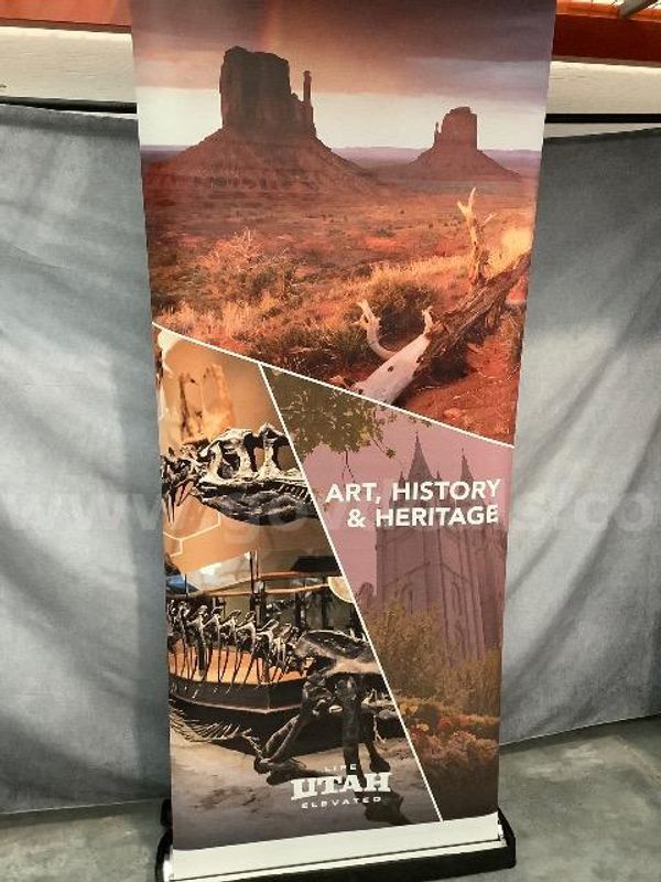 Retractable Banner/ Popup Booth Display